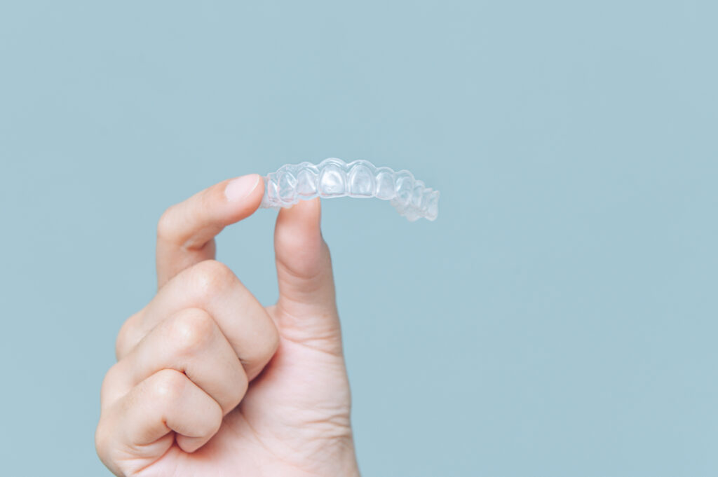 How Does Invisalign Straighten Your Teeth?